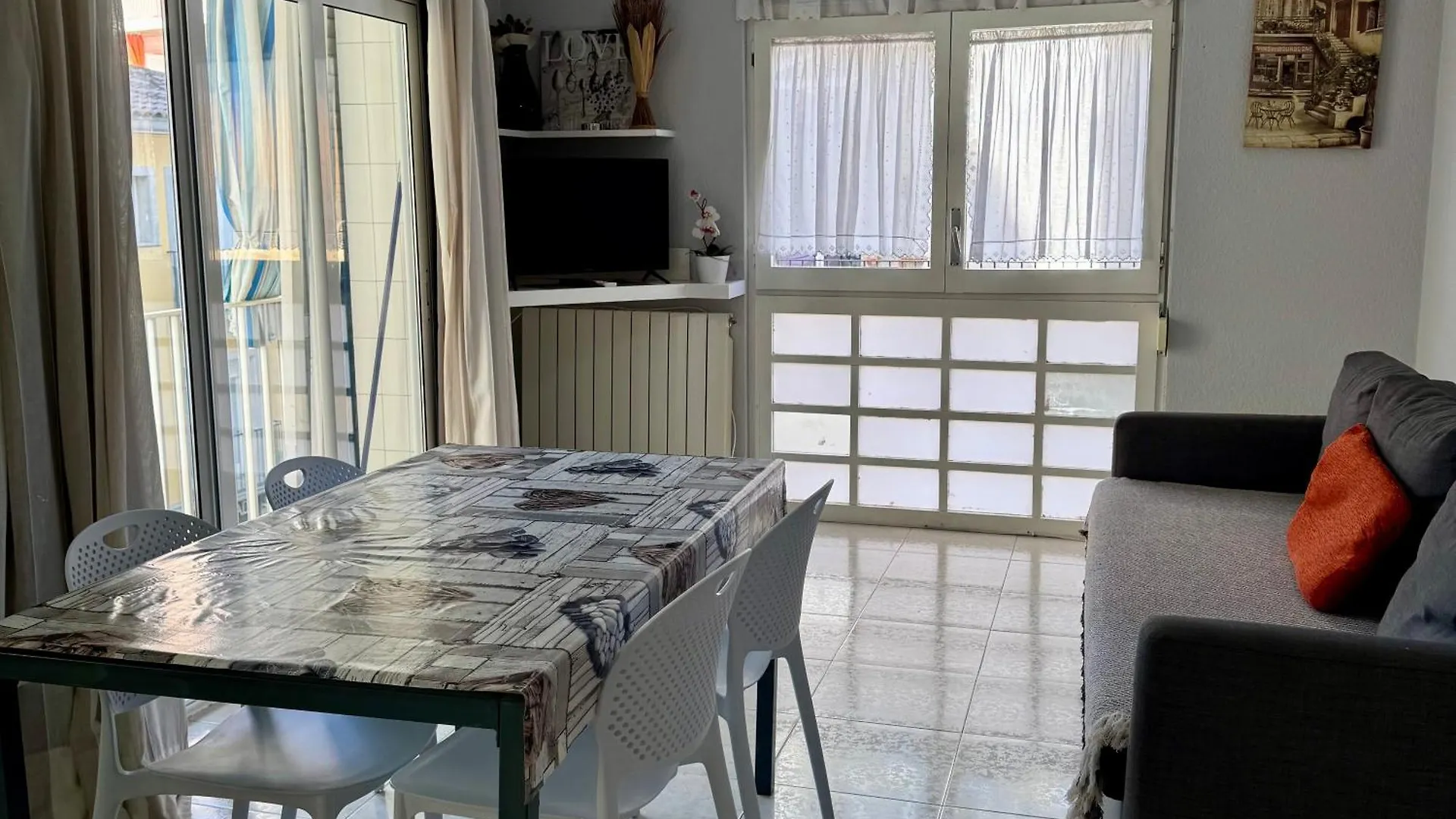 Apartamento Zodiac Ab 2F contacts